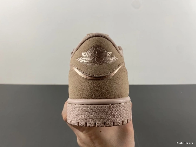 Kicked Out Shoe Store Beige Particle AO1935-204 Low Jordan Retro 1 NS 0626